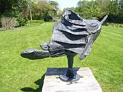 Omarming (1964), en el Parque Westbroek