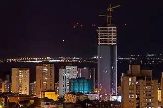 Westgate Tower B (Dalmatia Tower) recién coronada