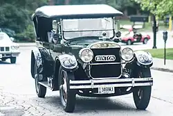 1922 Winton Six Model 40, turismo de siete pasajeros