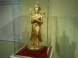 Estatua de Manjusri en el Museo de Zanabazar de Artes Finas..