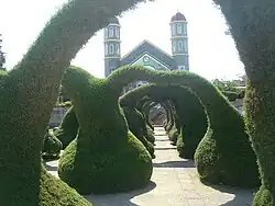 Parque Evangelista Blanco en Zarcero, Costa Rica.