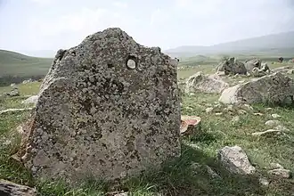 Piedra con agujero
