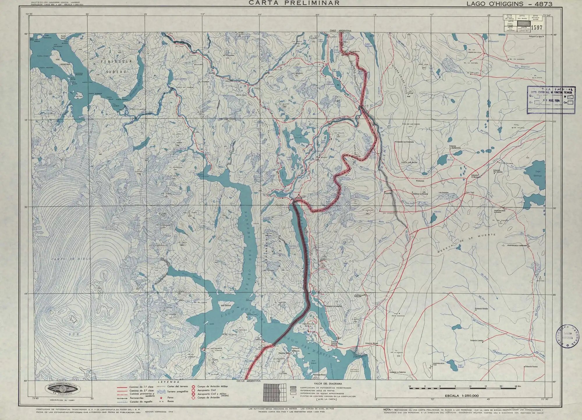 Sección de un mapa de la zona publicado en 1953 por el Instituto Geográfico Militar de Chile con una escala de 1:250000. Se aprecia los lagos Chriestie, Briceño, Salto, Ciervo, Cisnes y otros.